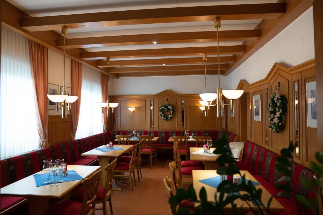 Hotel Jaegerhof บัดแฮร์สเฟลด์ ภายนอก รูปภาพ