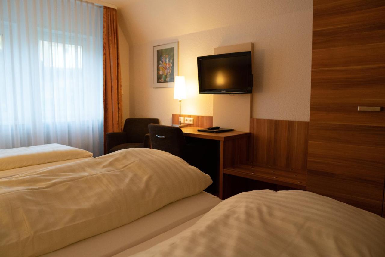 Hotel Jaegerhof บัดแฮร์สเฟลด์ ภายนอก รูปภาพ