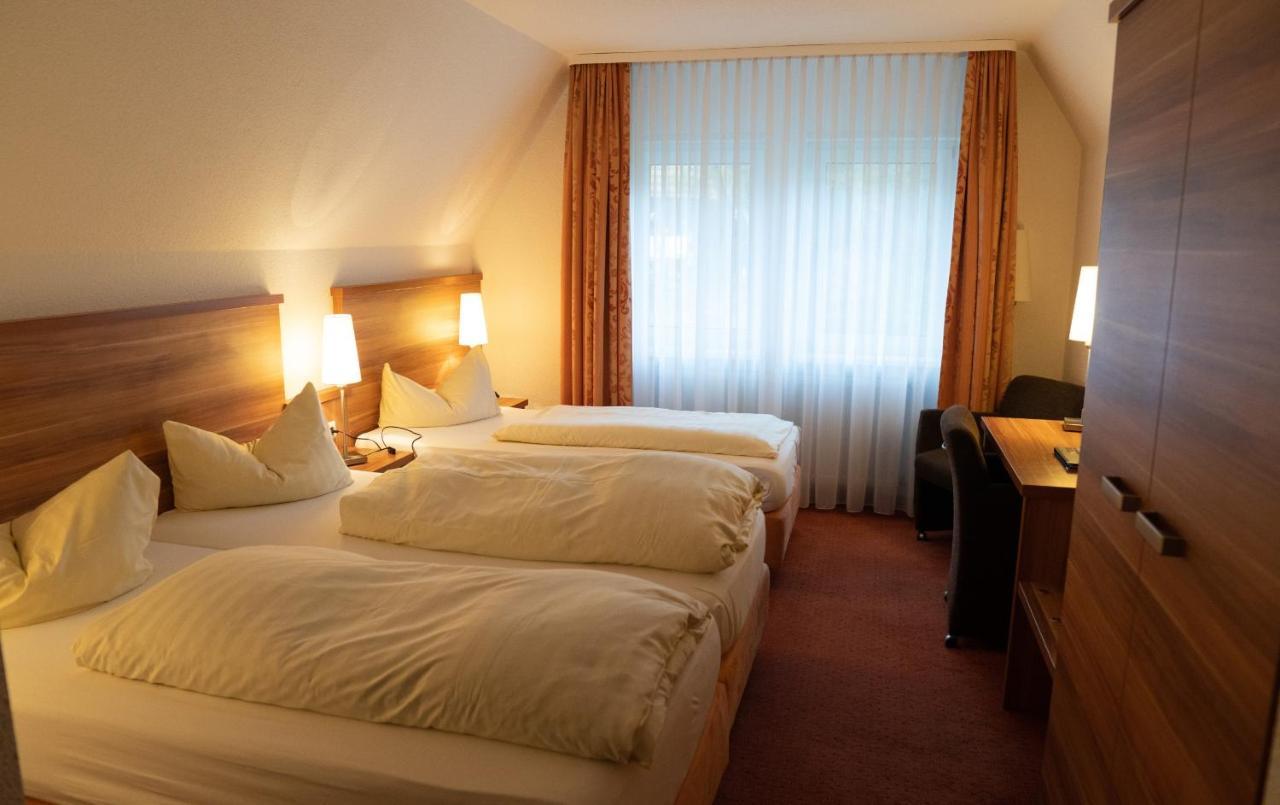 Hotel Jaegerhof บัดแฮร์สเฟลด์ ภายนอก รูปภาพ
